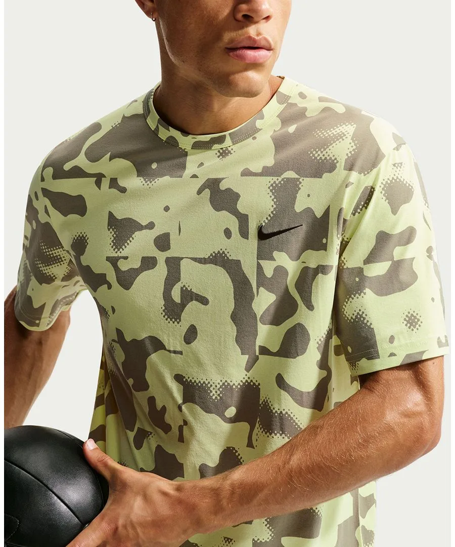 Мужская тренировочная футболка Hyverse Dri-FIT UV с коротким рукавом и круглым вырезом Nike, liquid lime/светлый-army/черный — фото 3