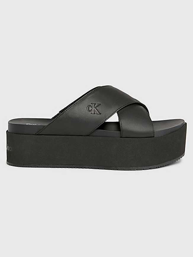 

Сандалии Calvin Klein Jeans FLATFORM CROSS MG UC, черный