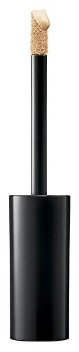 Консилер Koh Gen Do Moisture Fit: сияющее совершенство благодаря нашей фирменной формуле глянцевой пудры. Покрытие на весь день и антивозрастной эффект. Легко растушевывается, не скатывается., Tan 04 — фото 3