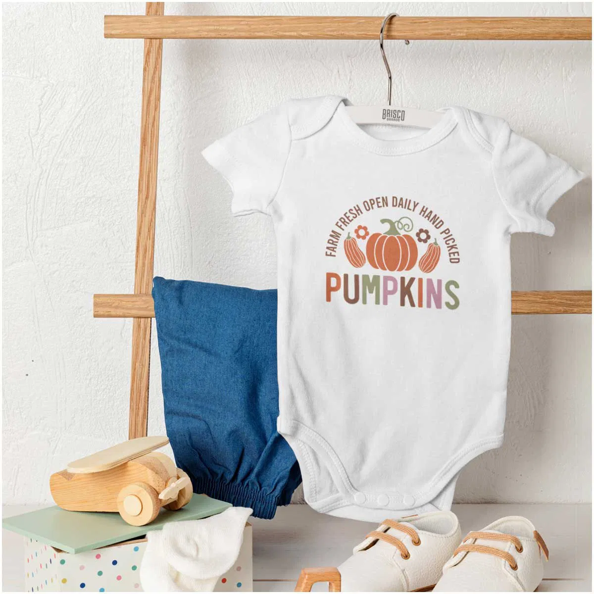 Детское боди с коротким рукавом Cute Fall Autumn Farm Fresh Pumpkins Brisco Brands, White — фото 4