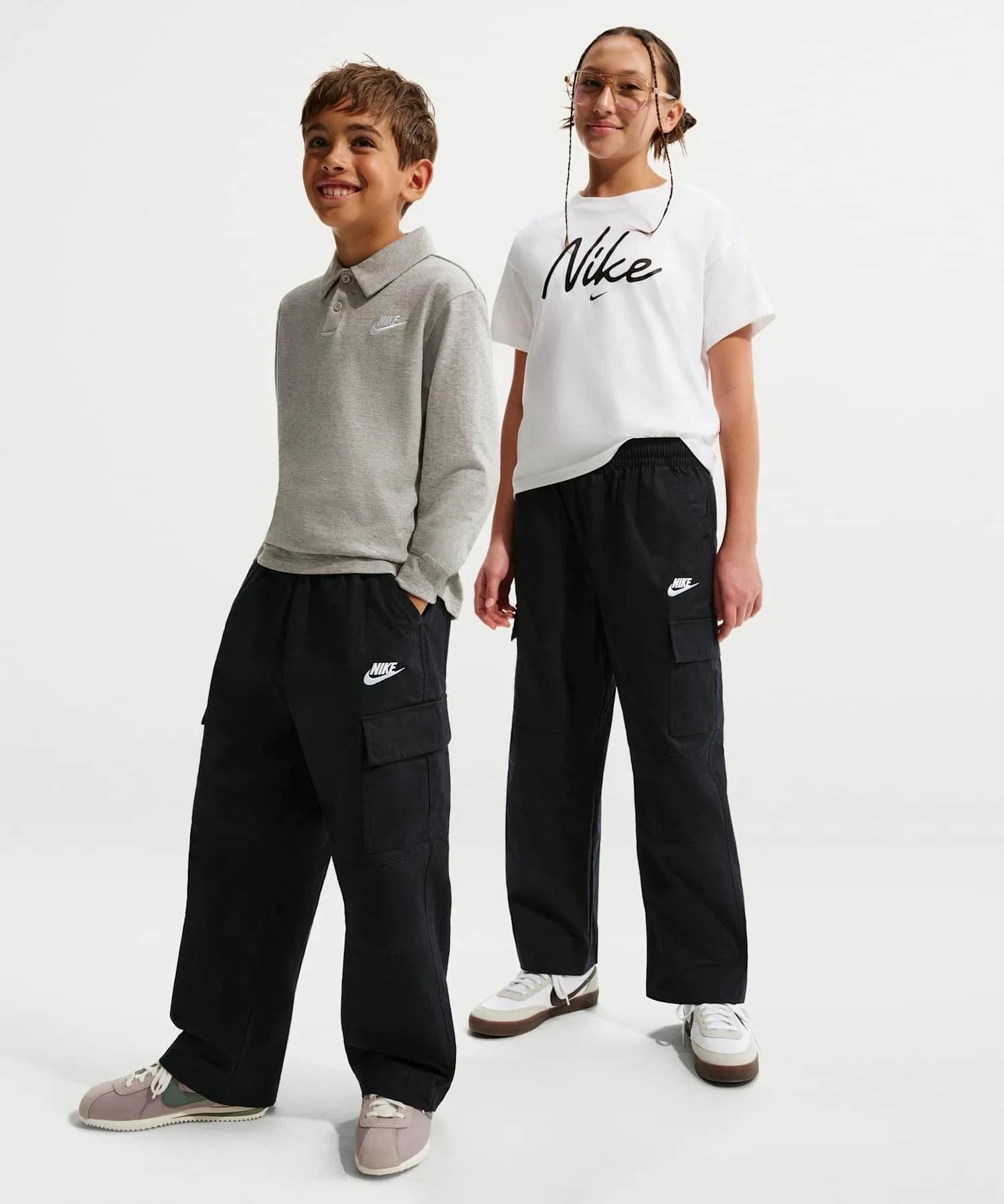 Детские тканые брюки-карго Nike Sportswear Club / Детские тканые брюки-карго Nike Sportswear Club IF2825-010, черные