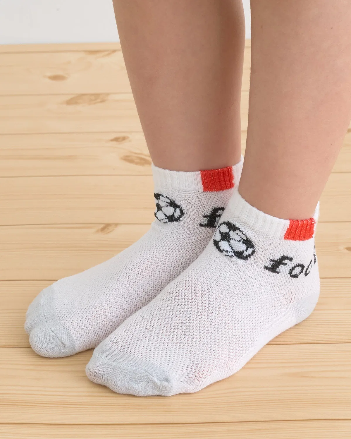 Детские носки с принтом футбольного мяча Football Socks b・ROOM, Off White