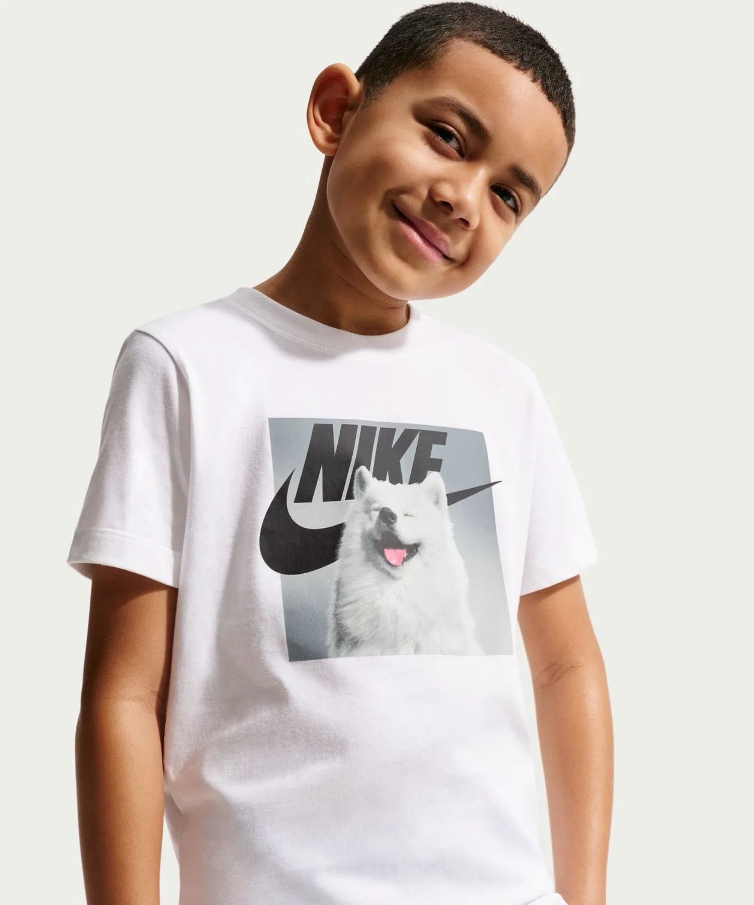Детская футболка NIKE YTH NSW с фотопринтом, белая — фото 2