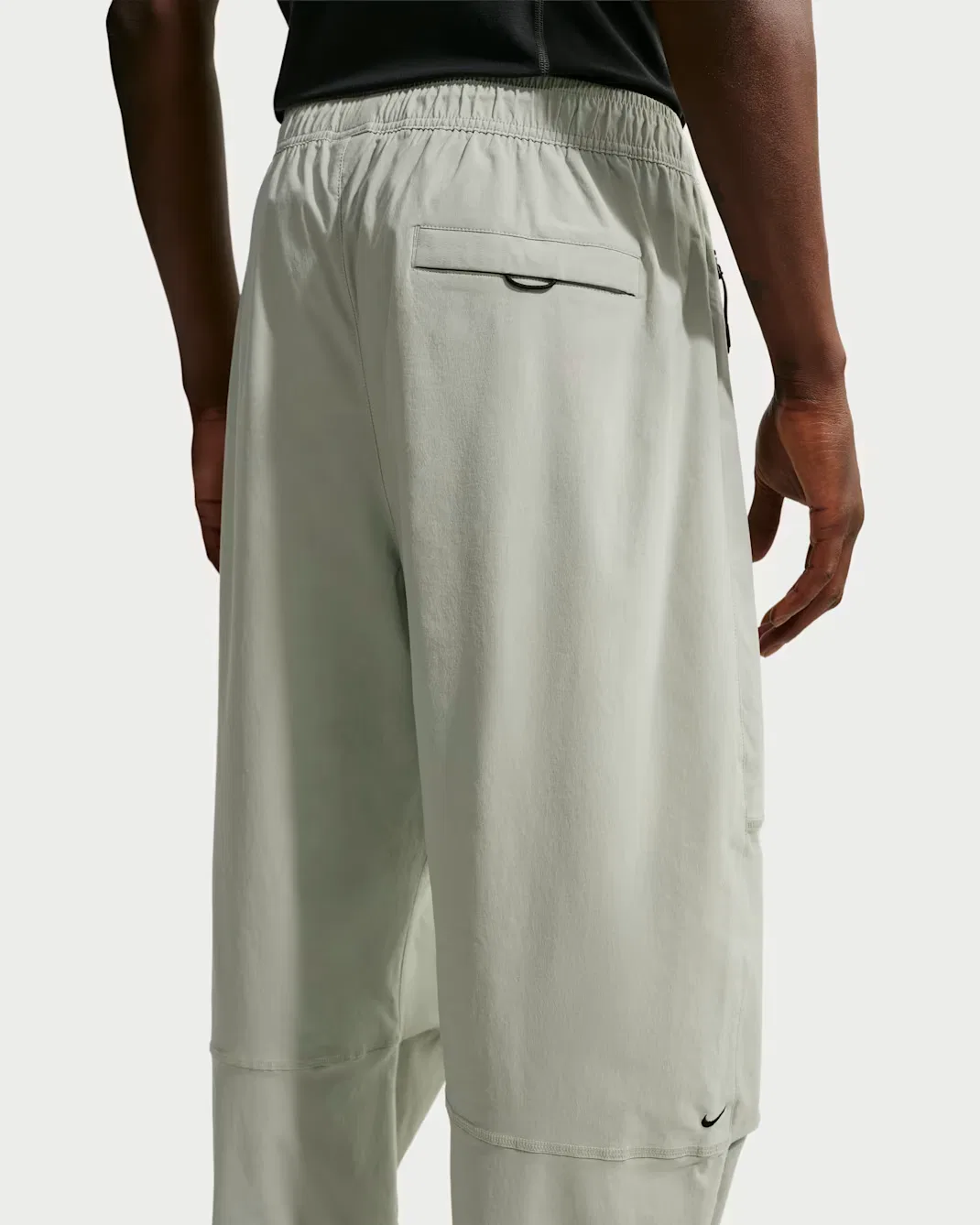 Мужские брюки из ткани Dri-FIT Nike Tech, Spruce Fog/Spruce Fog/Barely Volt — фото 3