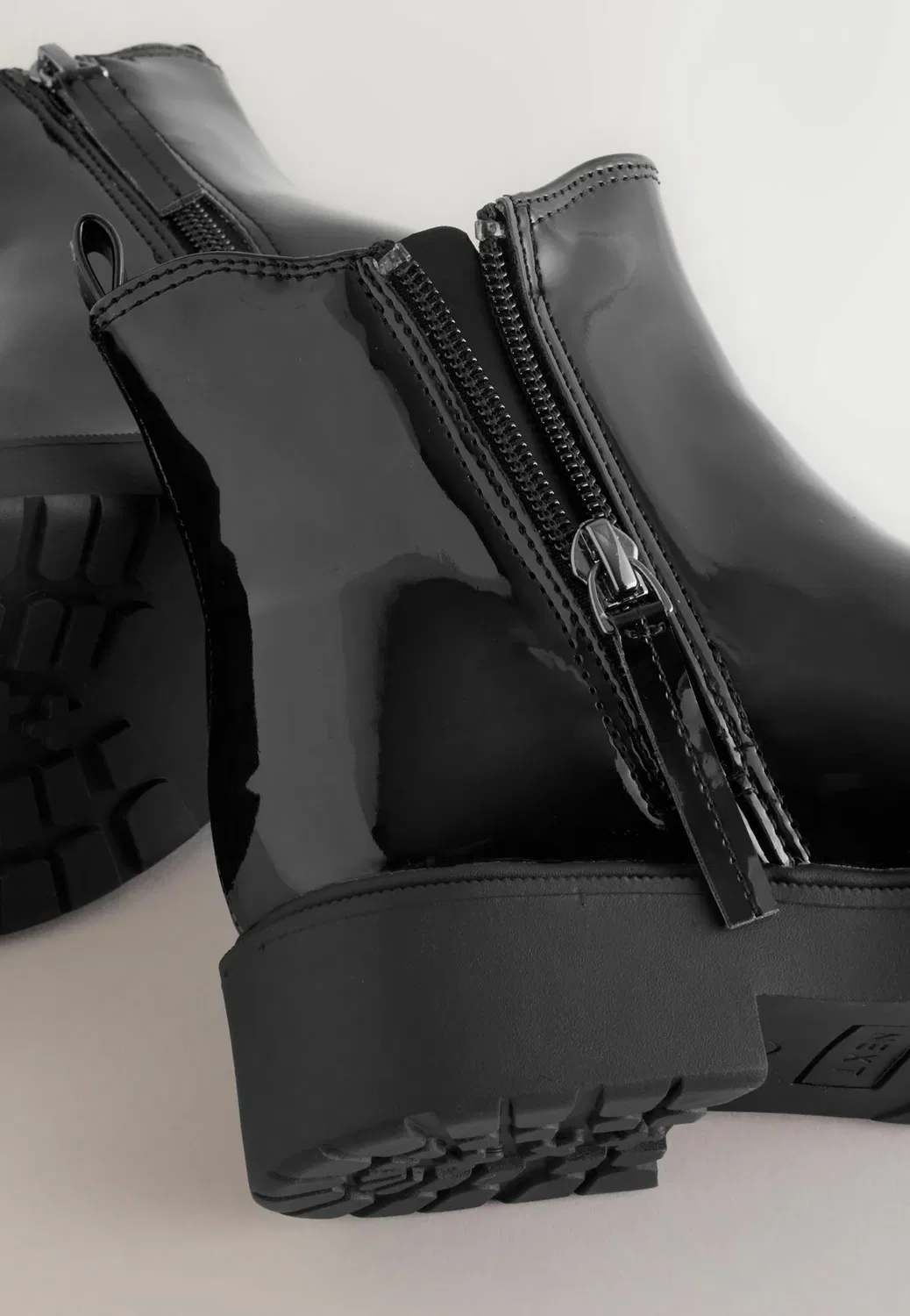Ботильоны «Челси» - классические ботильоны Next, Black Patent — фото 4