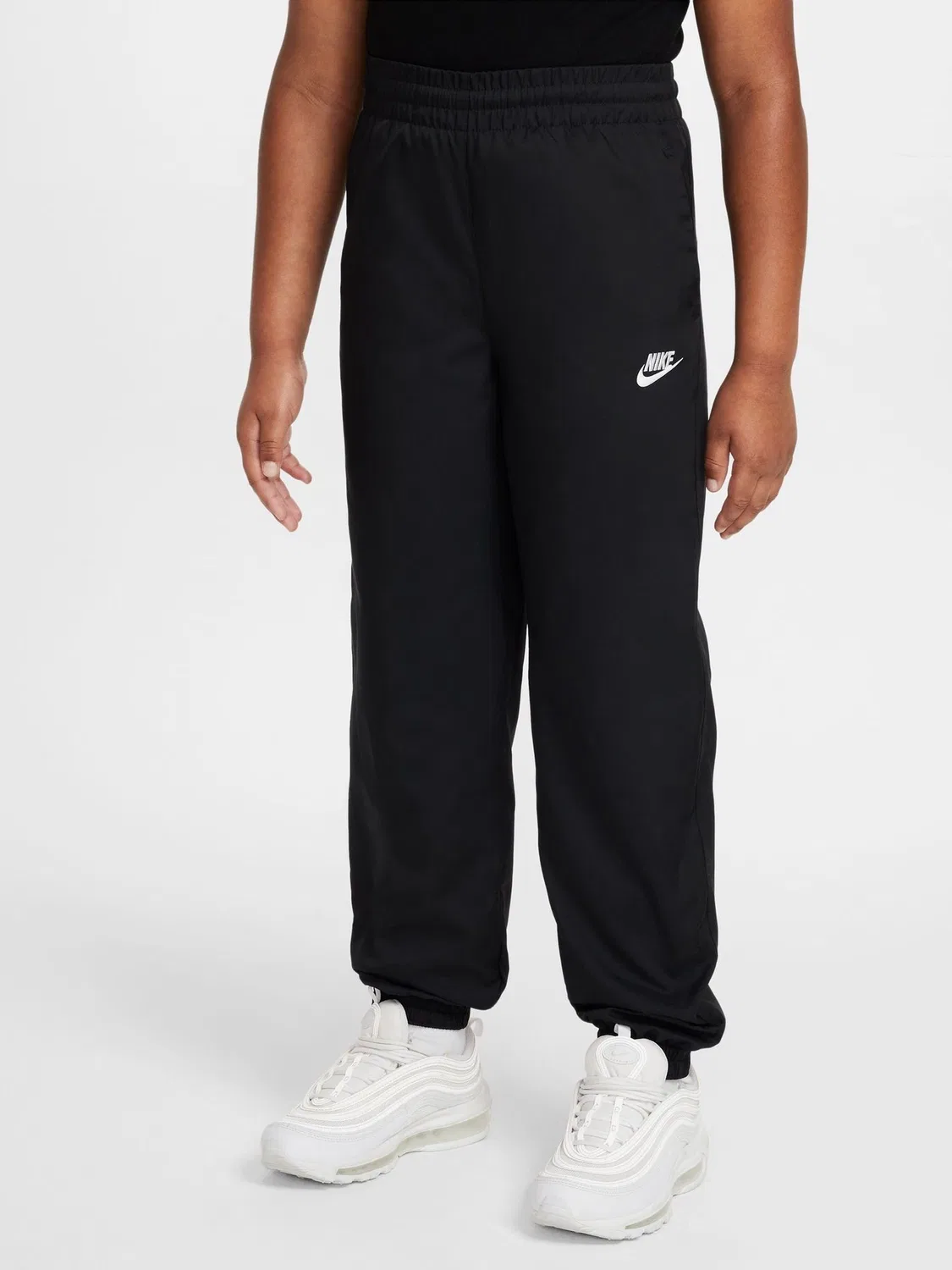 Спортивные штаны Nike Sportswear Club Woven, черные