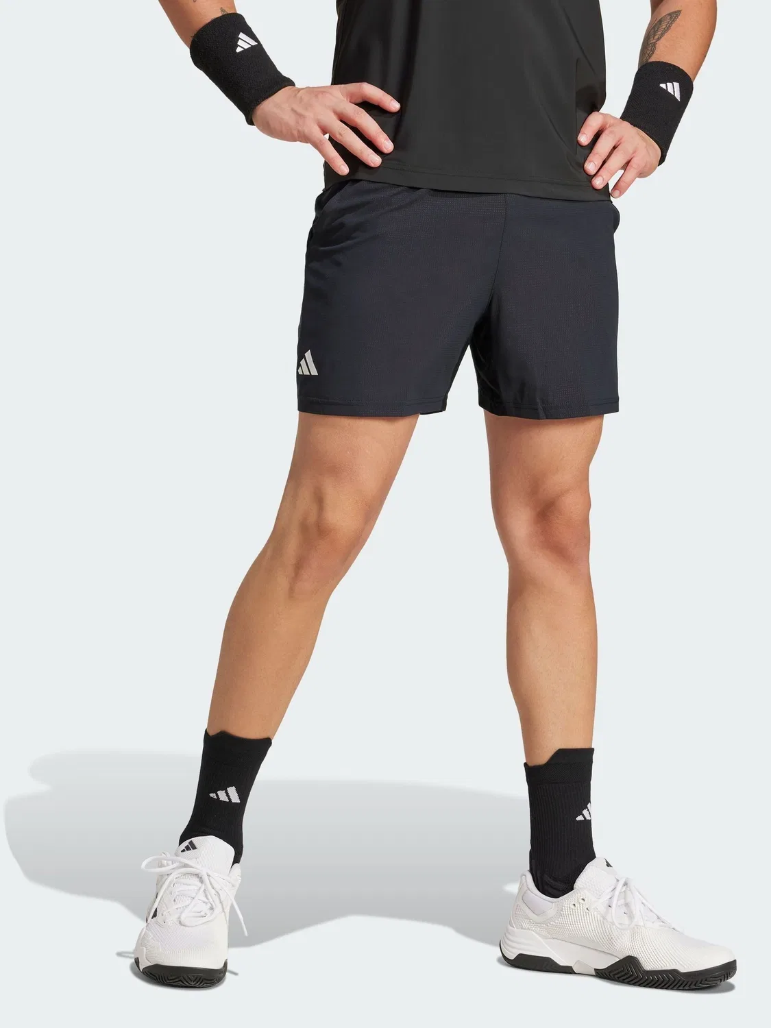 Шорты теннисные adidas Ergo Black