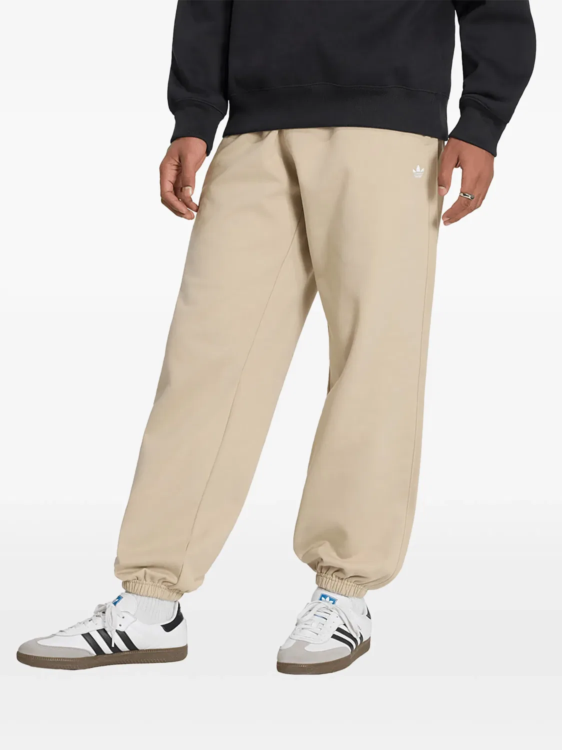 Брюки Trefoil Essentials свободного кроя Adidas, нейтральные цвета