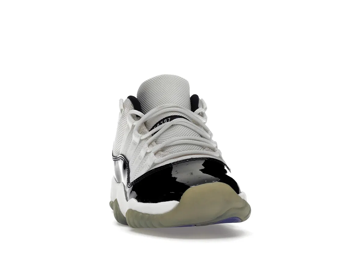 Детские кроссовки Lifestyle с низким профилем Jordan 11 Retro Low Concord Jordan, White/Black-Concord — фото 2