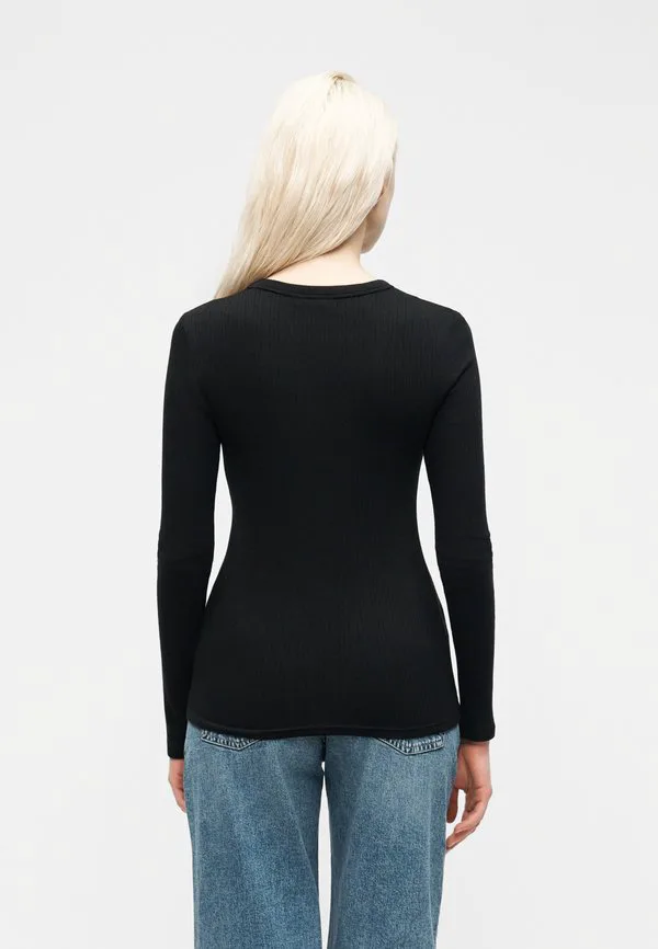 Рубашка с длинными рукавами, окрашенная в цвет кожи Gap, True Black — фото 3