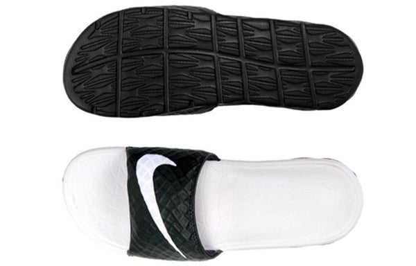 Тапочки benassi solarsoft 'black' Nike, черный — фото 4
