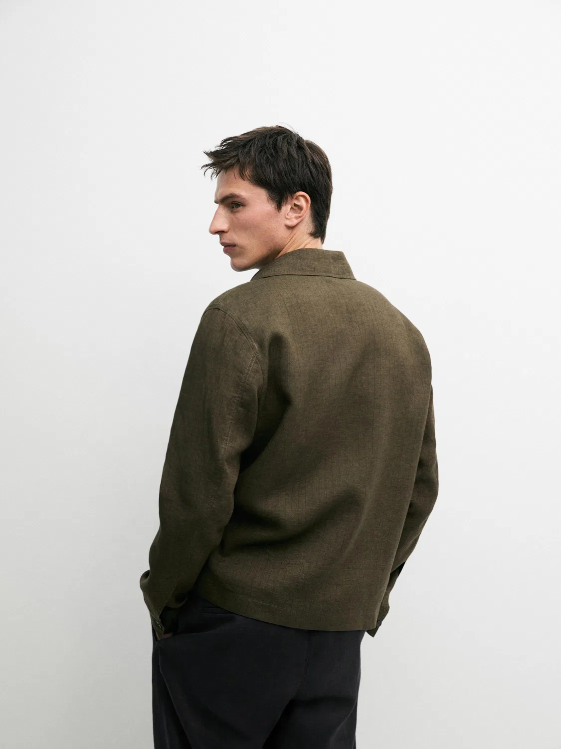Рубашка-Куртка из 100% льна с карманами и полосатой отделкой Massimo Dutti, зеленый — фото 3