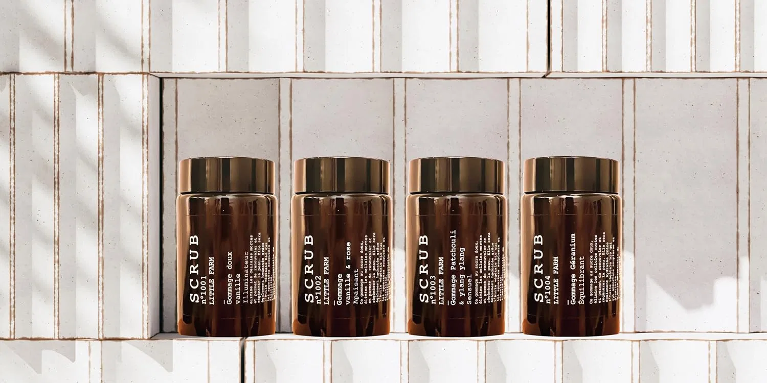 Скраб для тела Gentle Exfoliating Little Farm Patchouli & Ylang Ylang, 210 г — фото 2