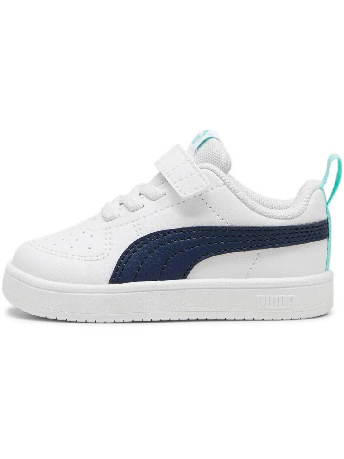 Спортивные кроссовки Puma белого цвета