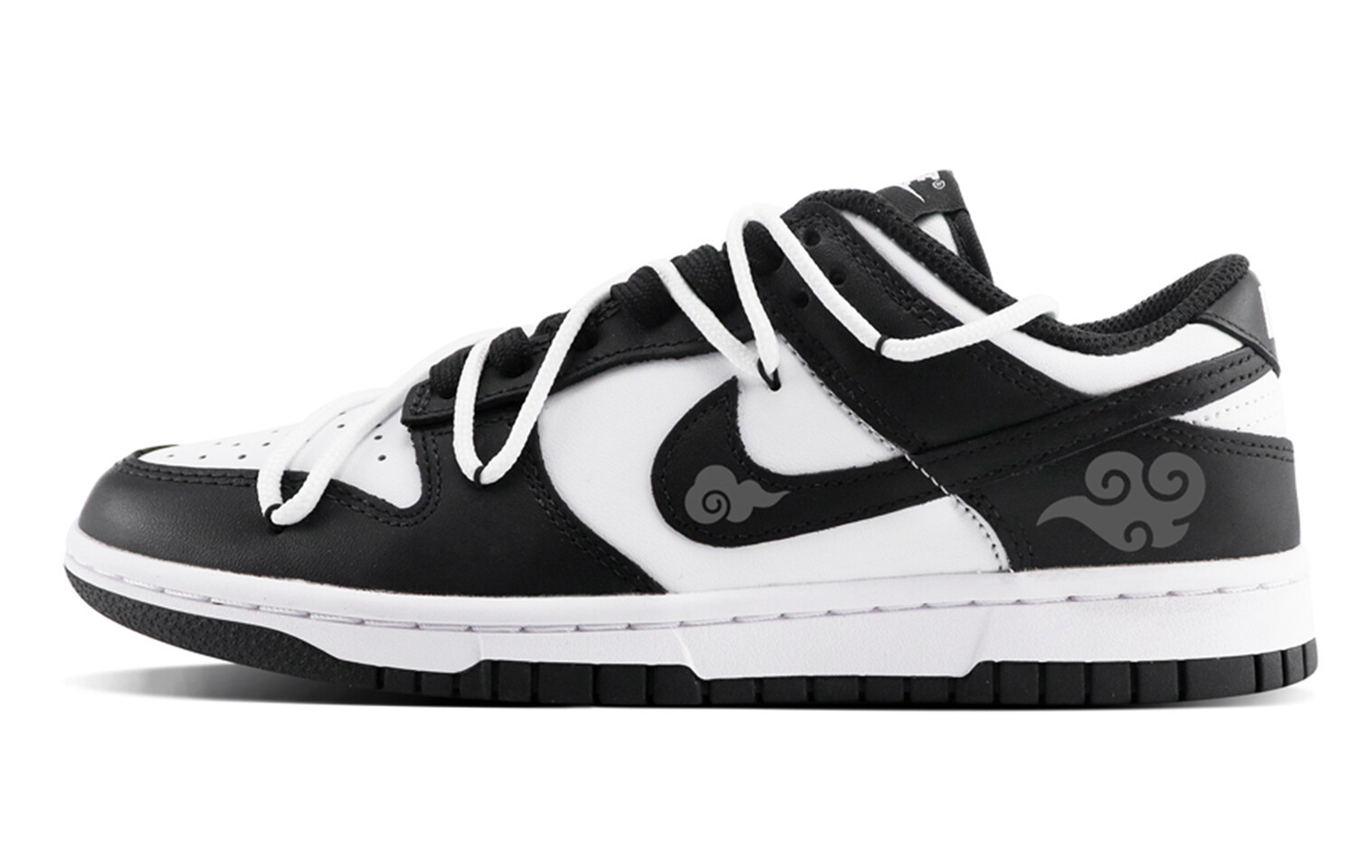 

Кроссовки Nike Dunk Skateboarding Shoes Women's Low-top Black/white, черный
