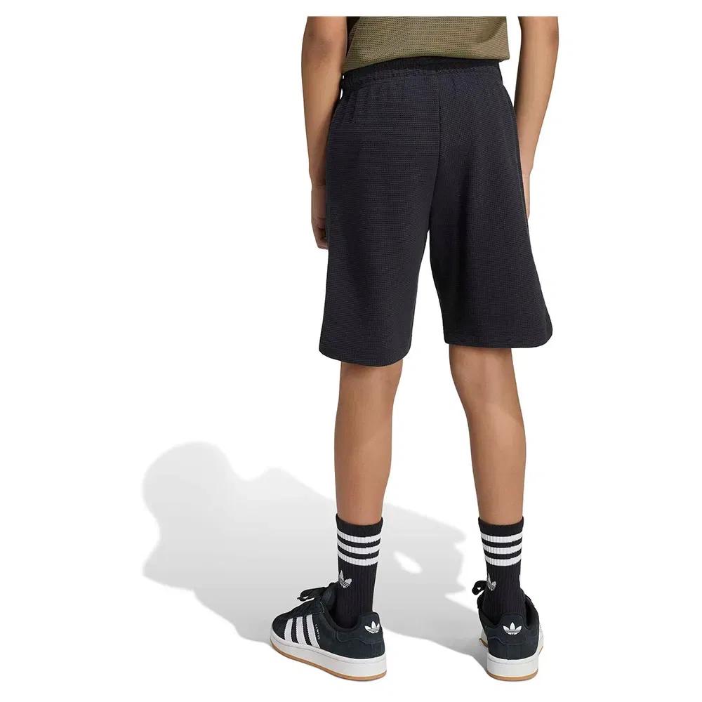 Детские шорты для девочек с вафельной текстурой Regular Waffle Adidas Originals, Black — фото 2