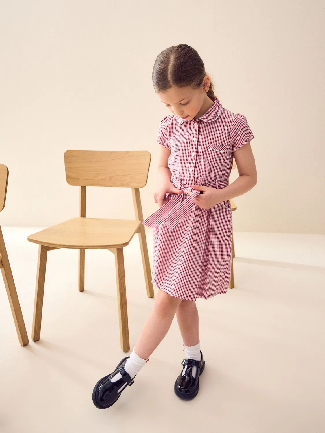 Платье школьное с поясом и скранчи, Red Gingham Next, красный гингем