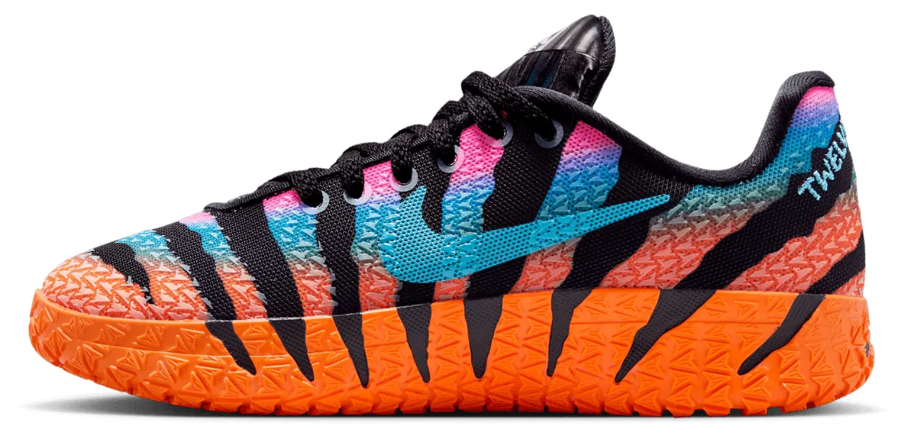 Кроссовки для мальчиков Ja 3 Nike, цвет Black/Baltic Blue — фото 2