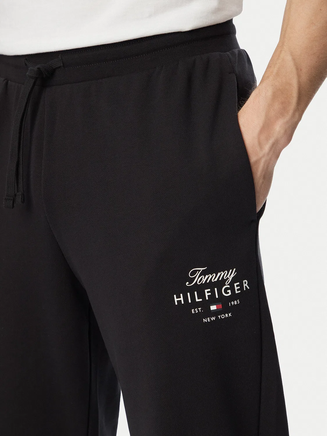 Мужские спортивные штаны стандартного кроя Script Stack Tommy Hilfiger, черный — фото 4