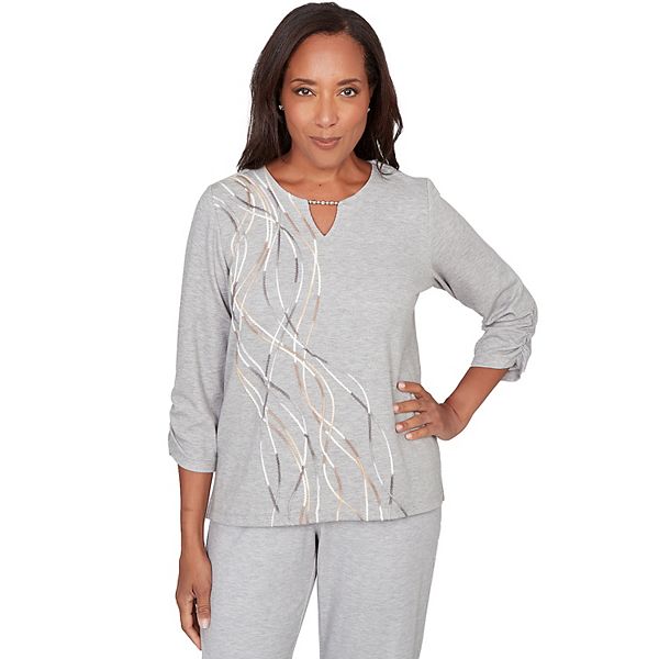 

Женский топ с металлическим вышитым узором и разрезом на горловине Alfred Dunner