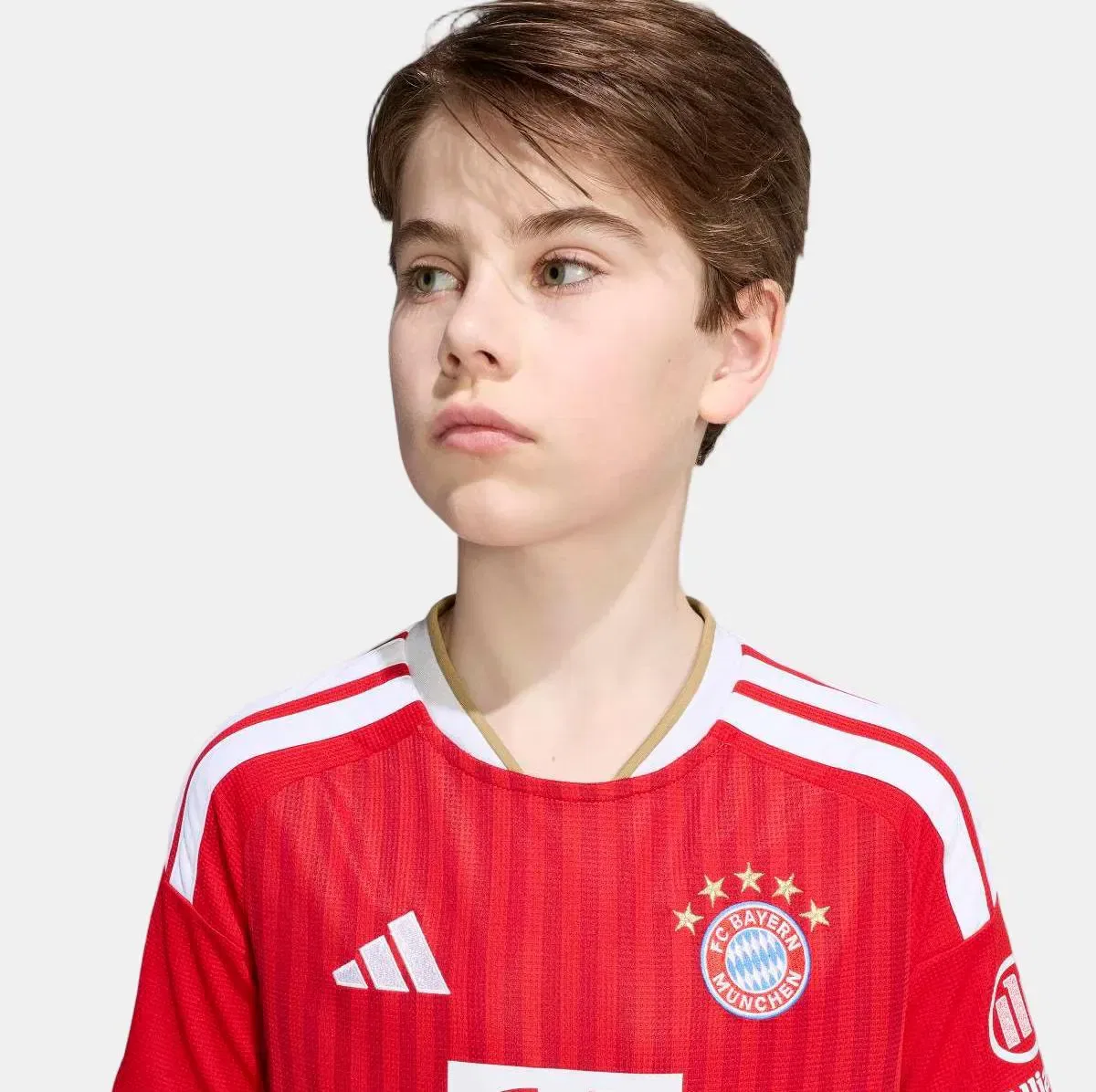 Детская футболка для мальчиков Bayern Munich 2026/2027 adidas, Красный / Белый — фото 4