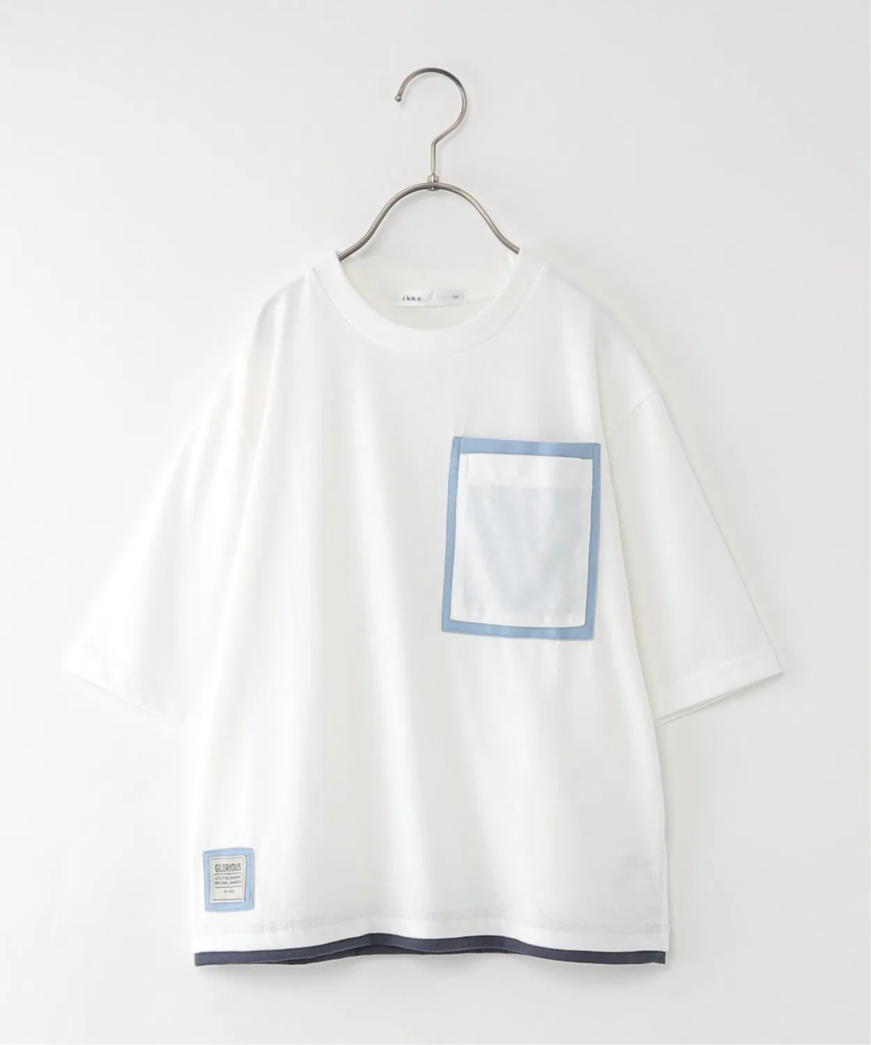 Детская футболка с джинсовым принтом и большим карманом, модель Denim-like MIX BIG Pocket T, ikka, Off White