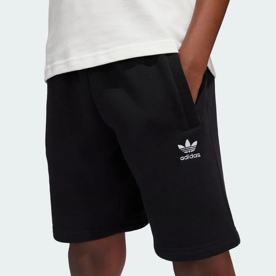 Детские спортивные шорты из футера с боковыми карманами adidas Originals IW3499, Черный — фото 4