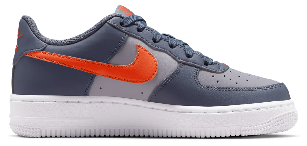 Кроссовки для мальчиков Air Force 1 Low Nike, цвет Cement Grey/Team Orange/Lt Carbon
