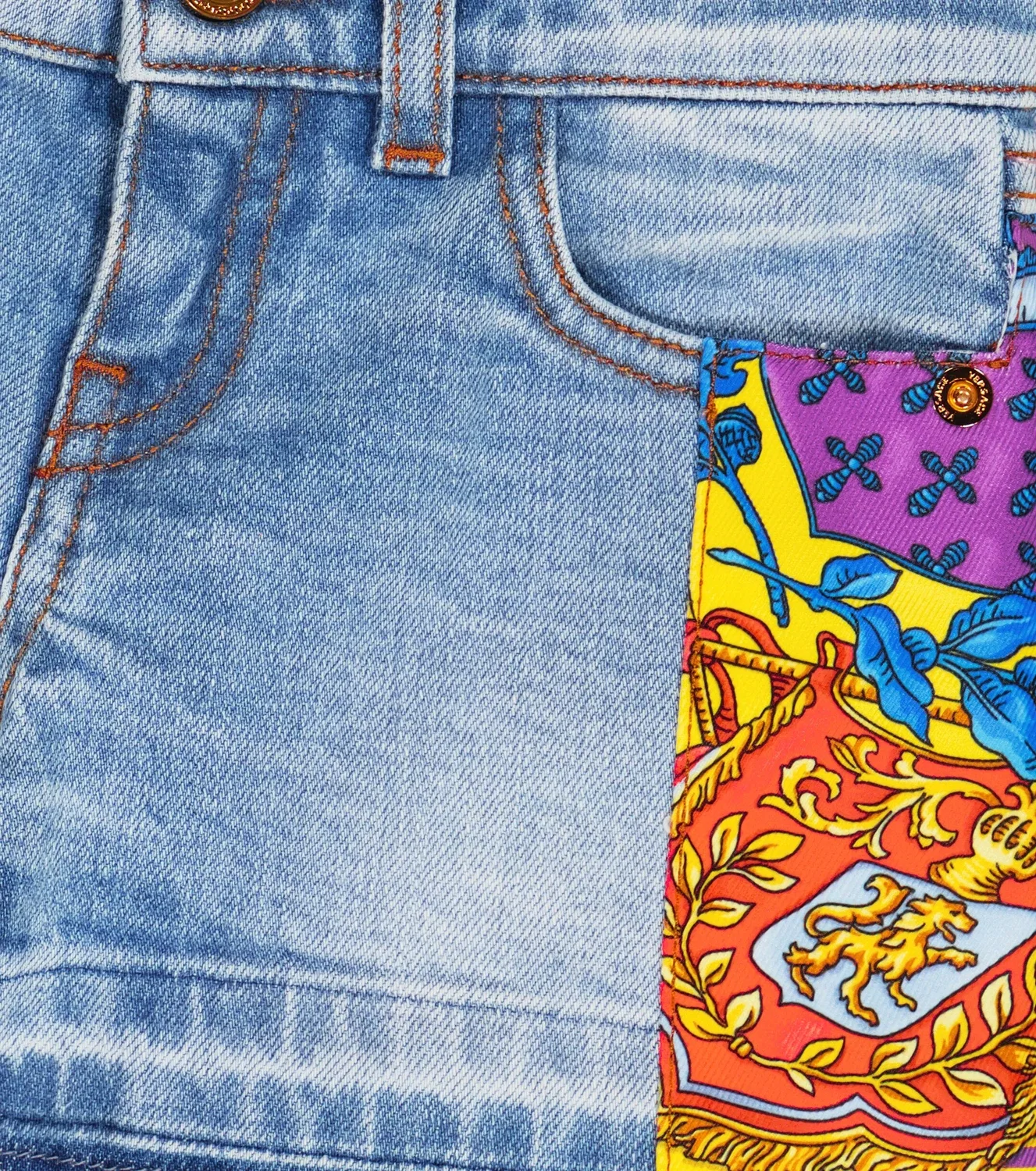 Шорты джинсовые с принтом Royal Rebellion Versace Kids, синий — фото 3