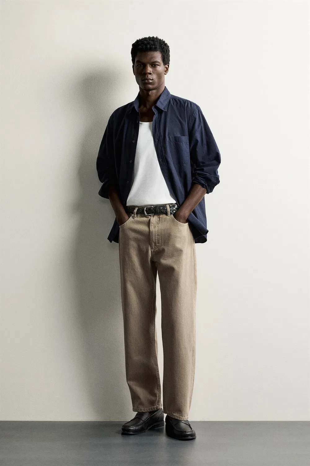 Джинсы стандартного кроя ZARA, Khaki
