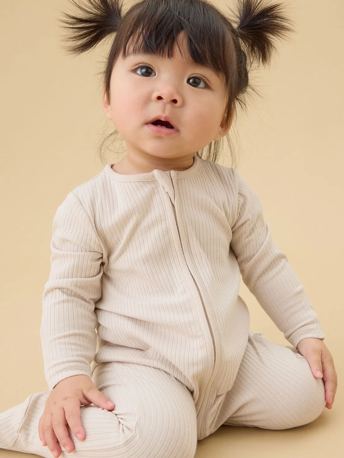 Комбинезон Ribbed Clever Zip Sleepsuit Mori, Экрю