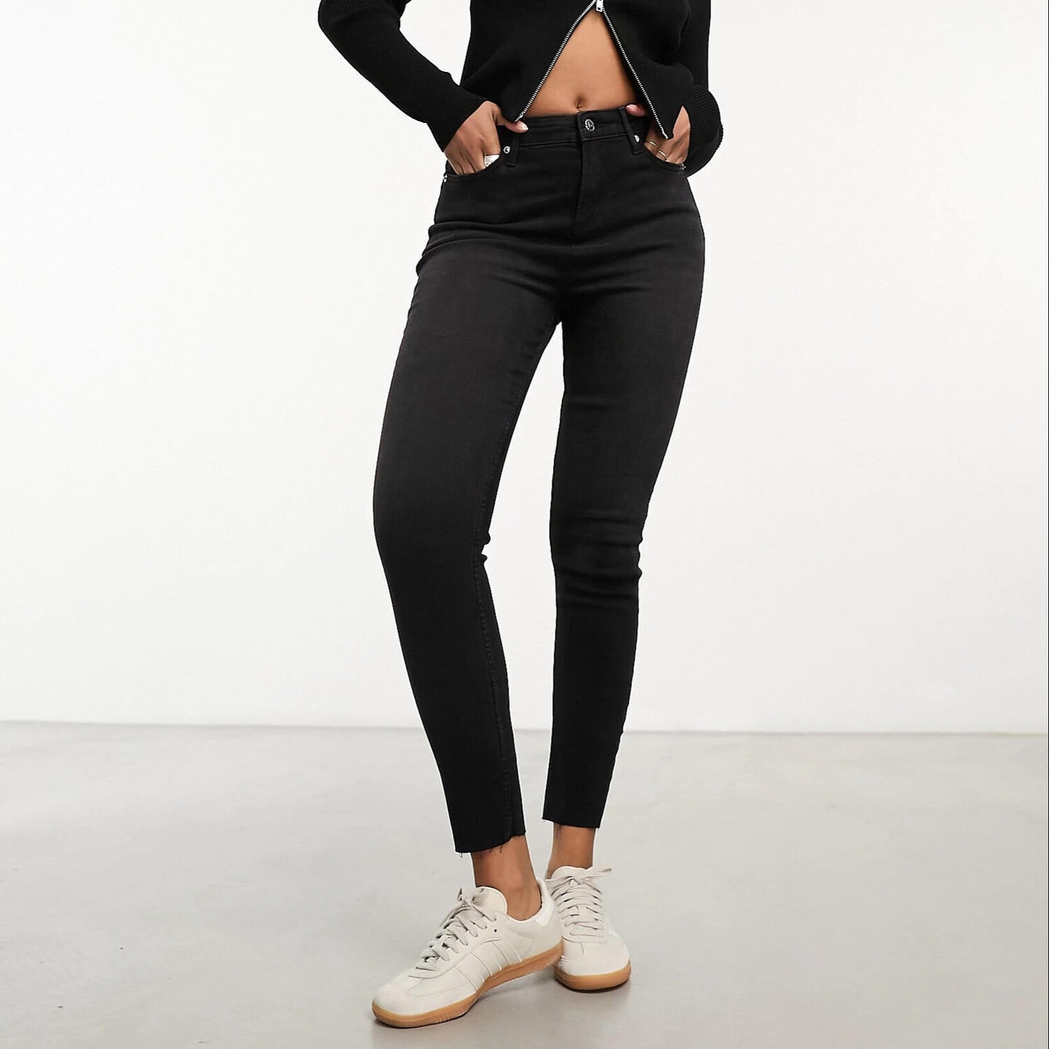 

Джинсы Miss Selfridge Skinny, черный