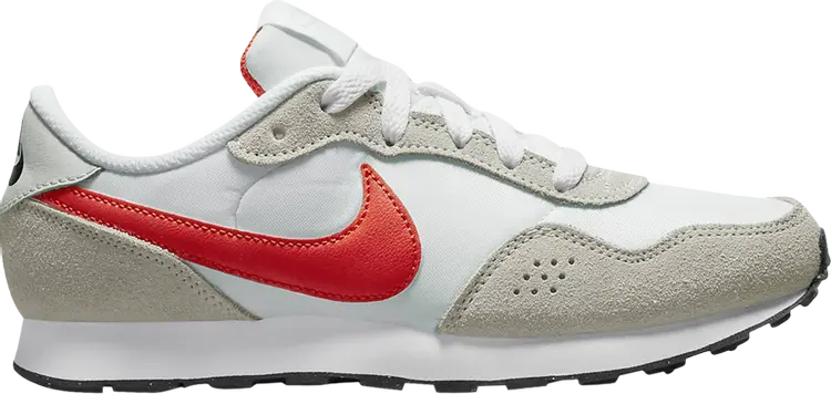 

Кроссовки Nike MD Valiant GS 'Pure Platinum Picante Red', белый