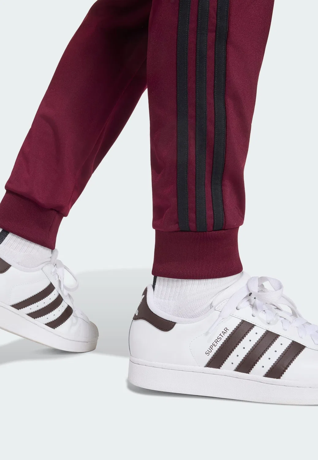 Зауженные брюки Adidas Originals SST рубиново-красного цвета — фото 4