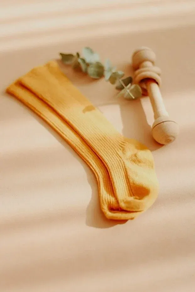 Детские носки для новорожденных с джакузи Yula Kidstore, Mustard Yellow — фото 2
