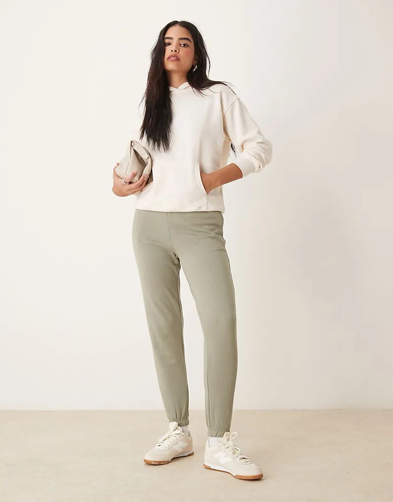 

Джоггеры с манжетами цвета хаки New Look