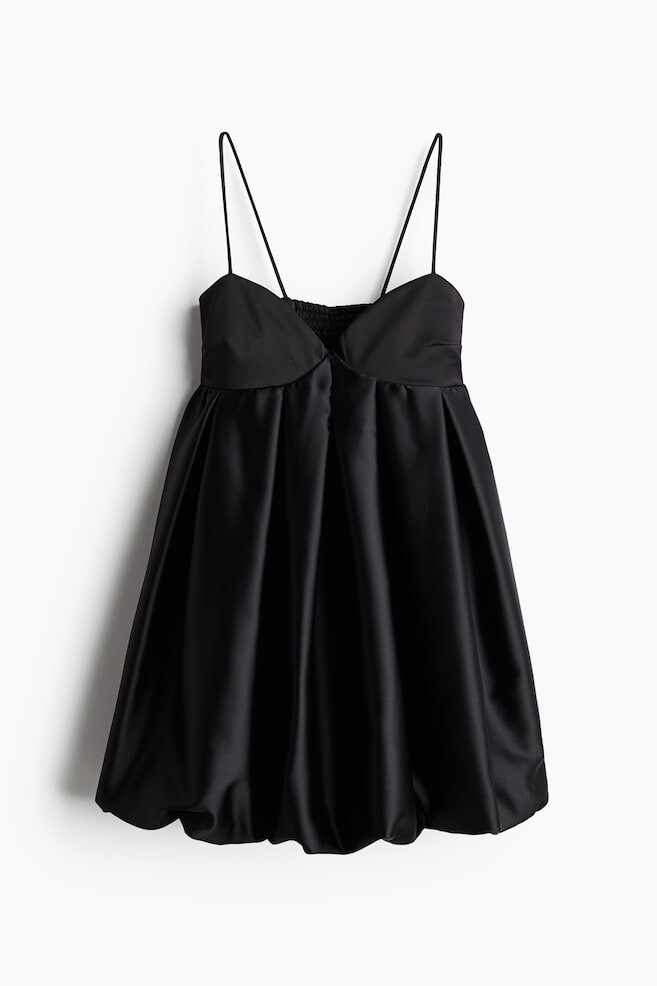 

Плиссированное платье с воздушным краем H&M, черный