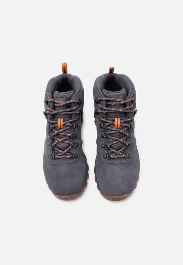 Походные ботинки newton ridge plus ii wp Columbia, Dark Grey/Gold-Coloured Amber — фото 4
