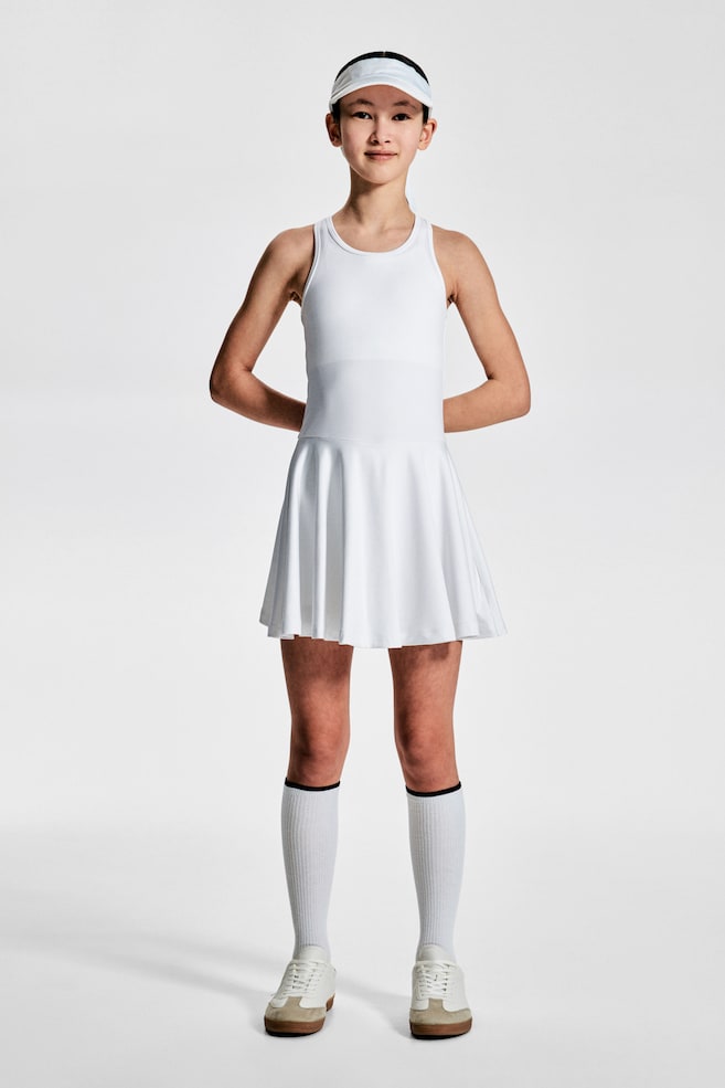 

Теннисное платье с драймоувом H&M, белый