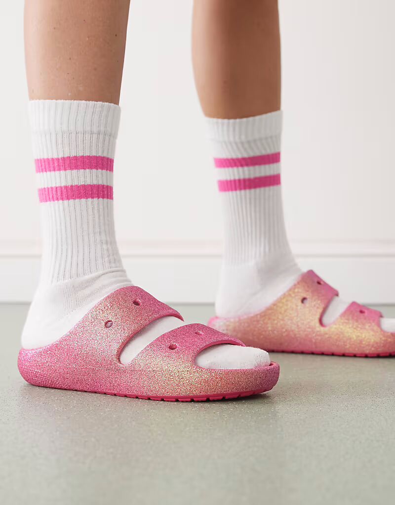 Сандалии Crocs Classic с переливающимися блестками розового цвета — фото 4