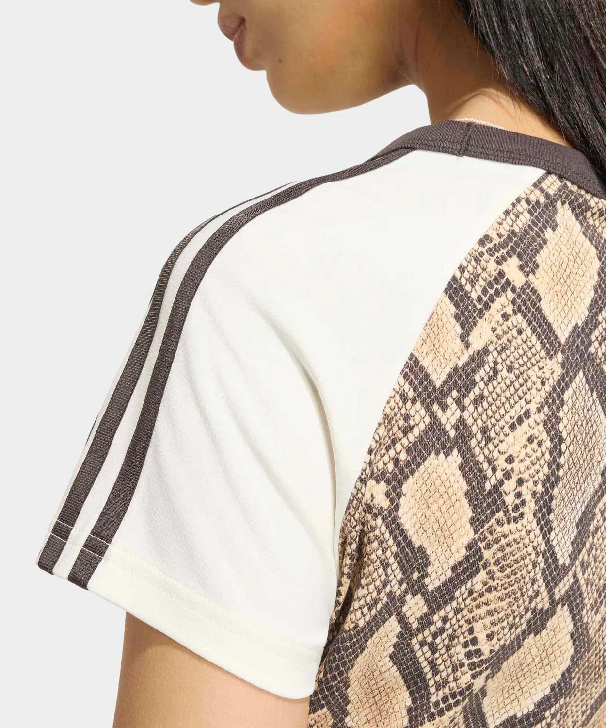Женская футболка с принтом Snake Print Cali Adidas Originals, Beige — фото 4