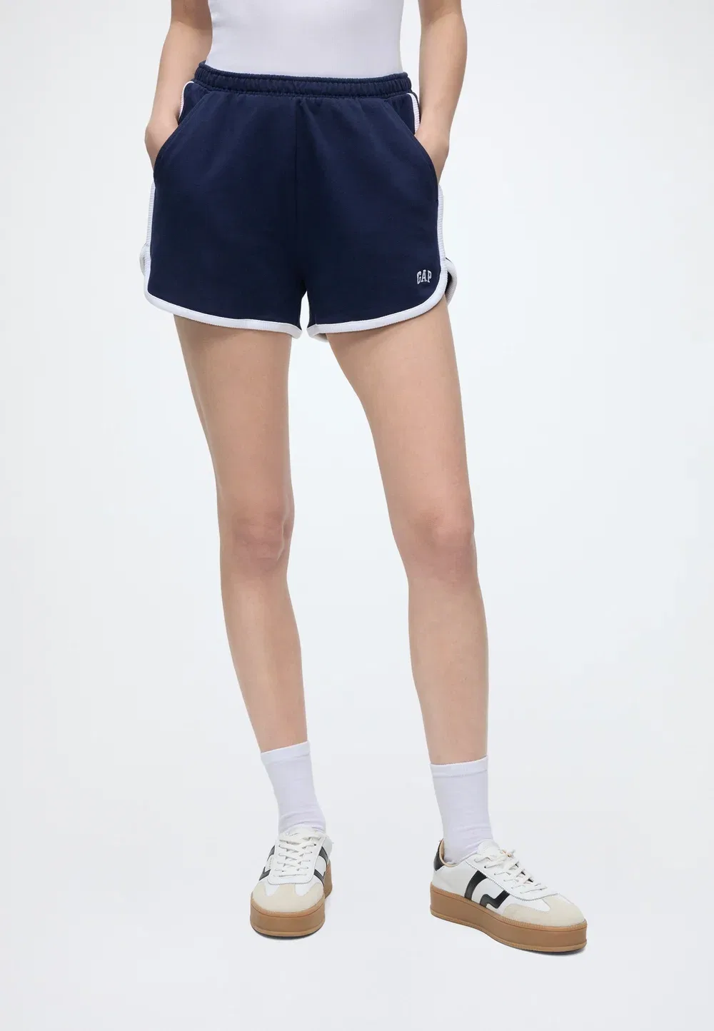 Шорты с логотипом дельфина Gap, Navy Uniform