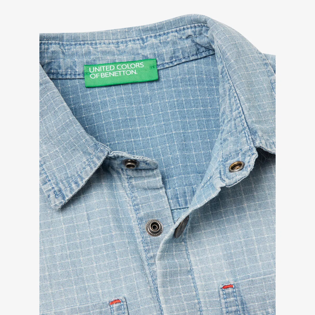 Рубашка из светлого денима шамбре, возраст 6-14 лет Benetton, небесно-голубой — фото 2