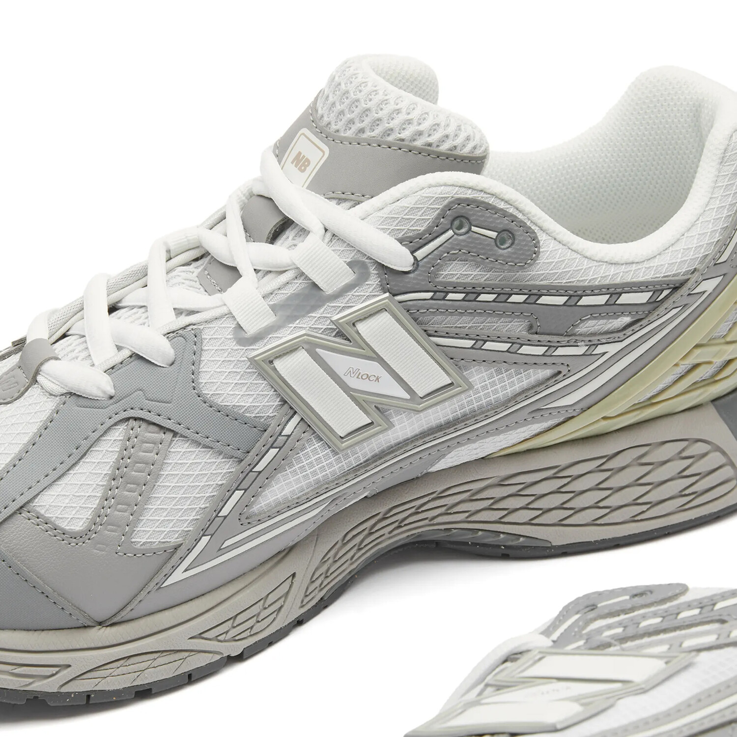 Кроссовки New Balance M1906, серый/светло-серый — фото 3