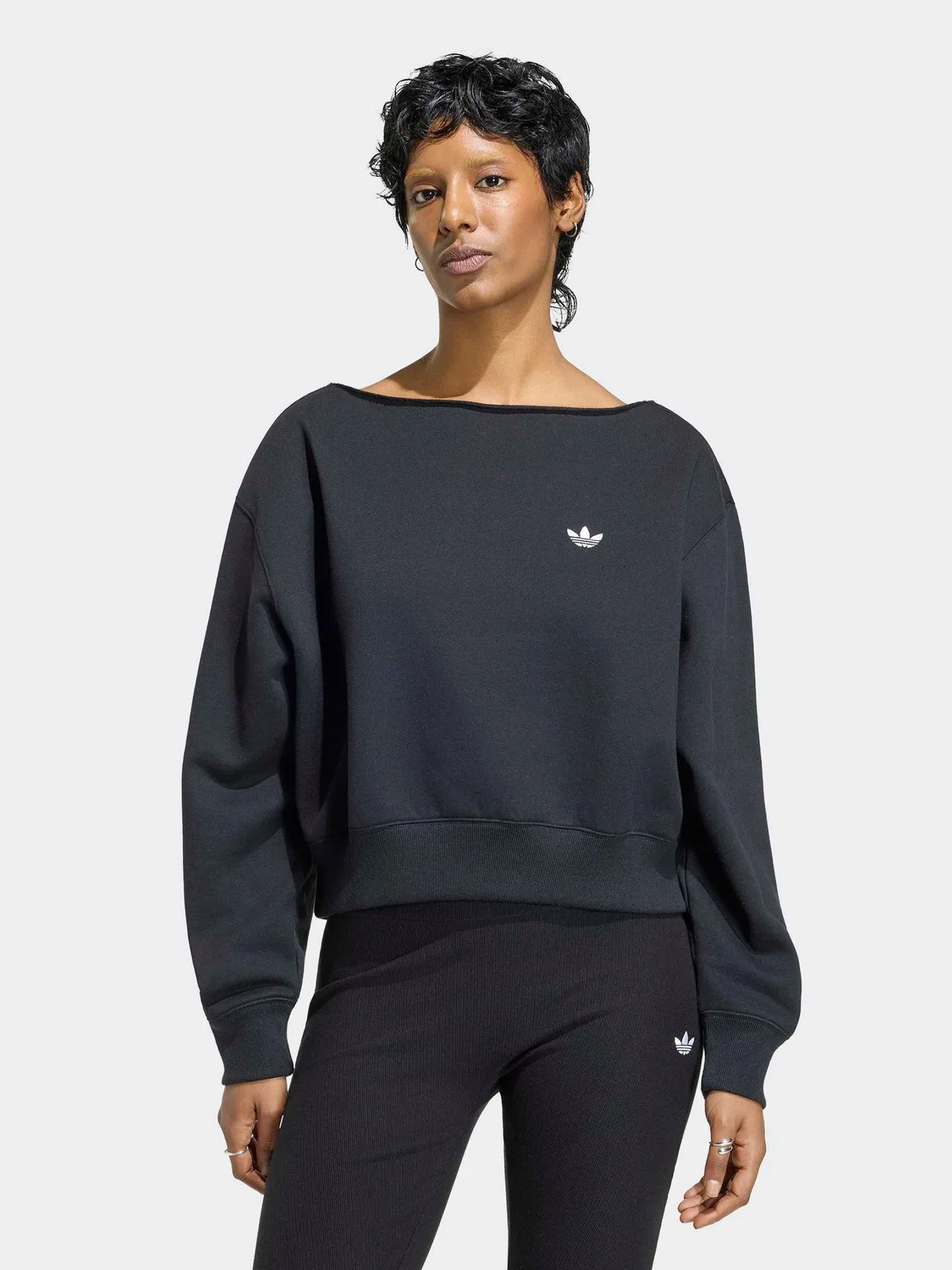 Свитшот оверсайз Essentials, adidas Originals, черный