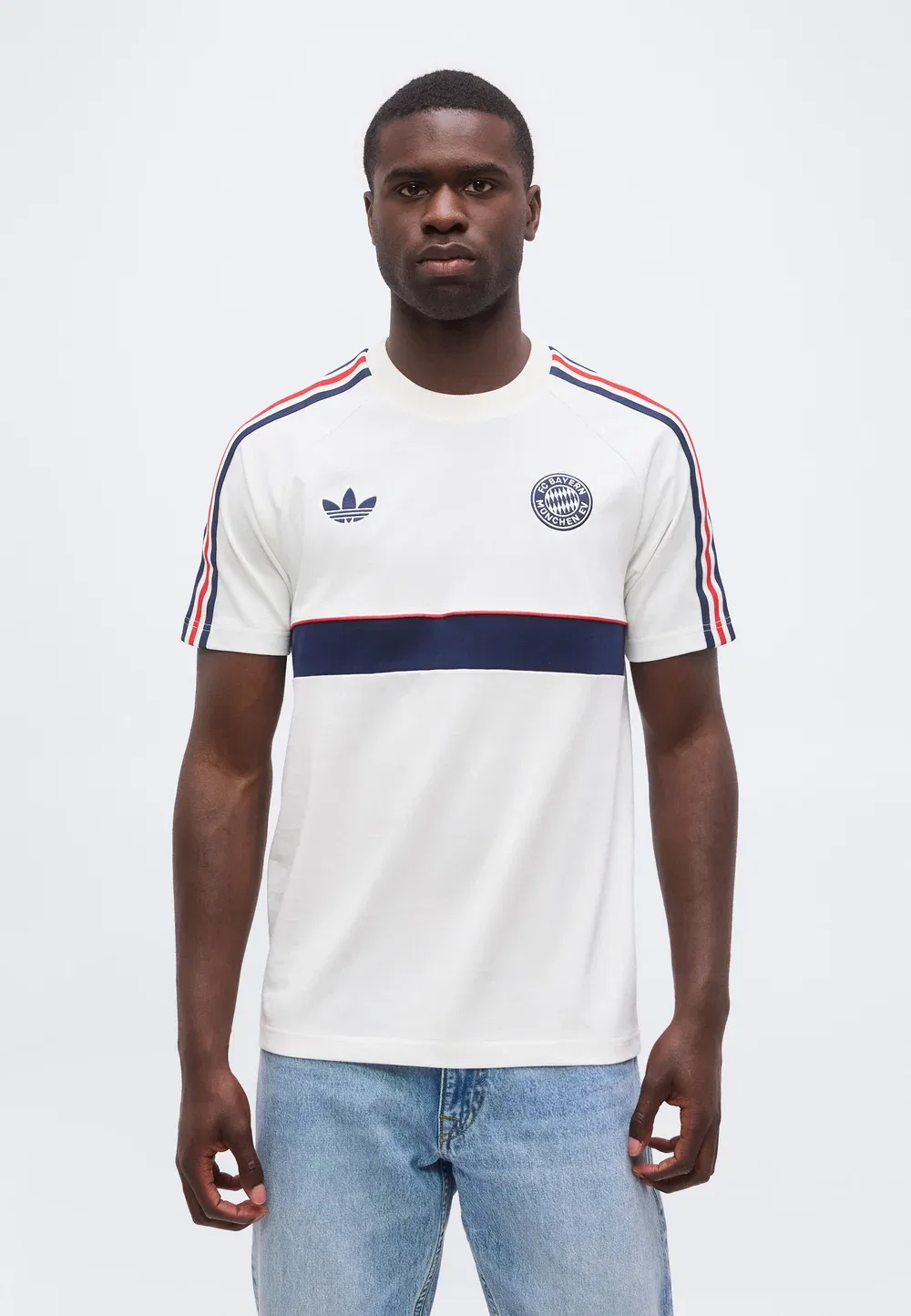 Футбольный клуб "Бавария Мюнхен" - клубная форма Adidas Originals, Core White/Night Indigo