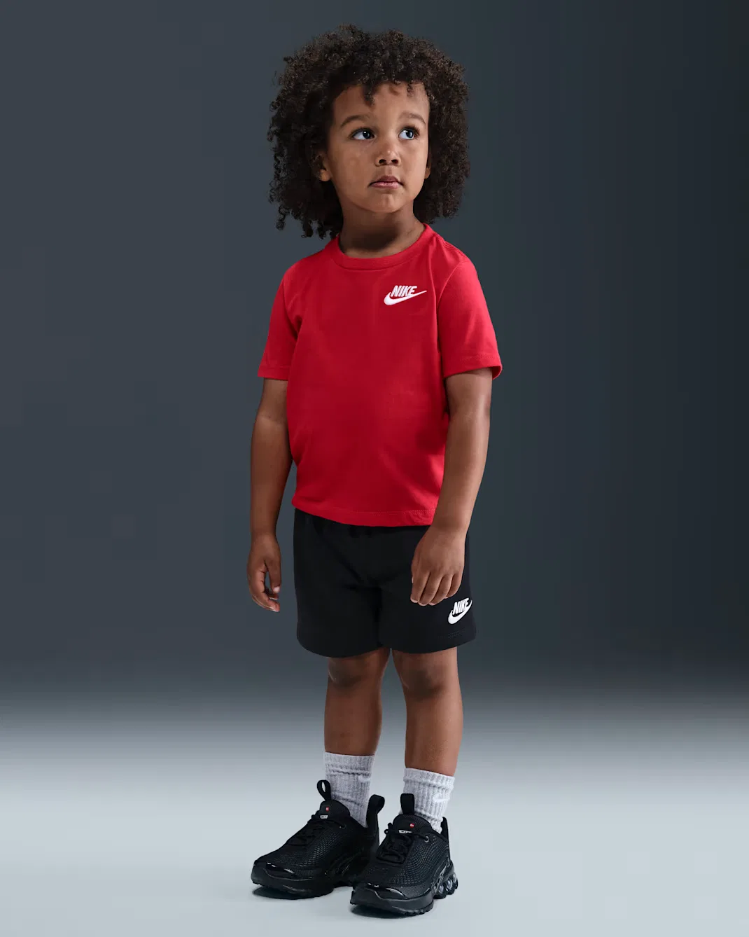 Детский комплект из двух предметов: вязаные шорты и шорты Nike, University Red/Black