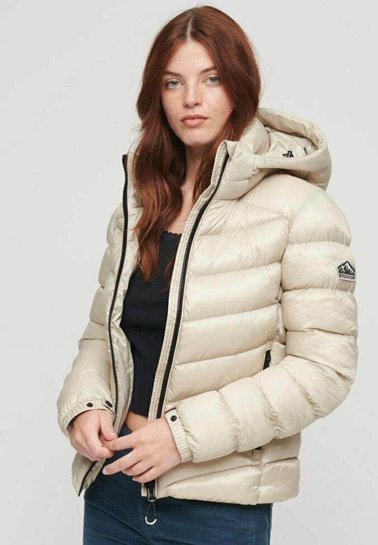 Зимняя куртка Superdry С КАПЮШОНОМ FUJI, цвет pelican beige — фото 3