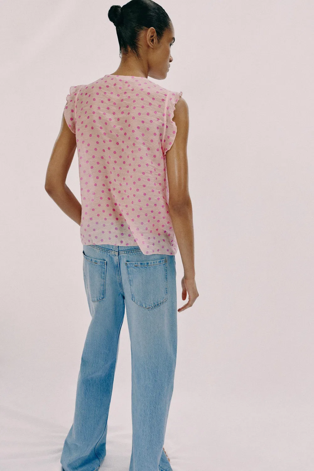Блузка в горошек с оборками ZARA, Pinks — фото 3