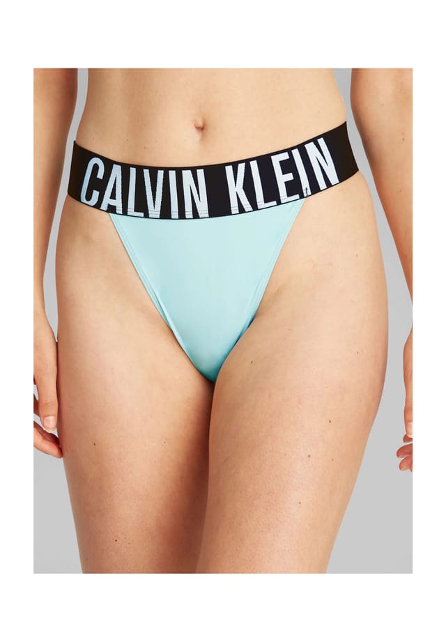 

Мягкий бюстгальтер с многофункциональными бретелями Calvin Klein, цвет 4a3 ether